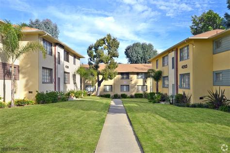 3,978 - 4,903. . Los angeles apartment for rent